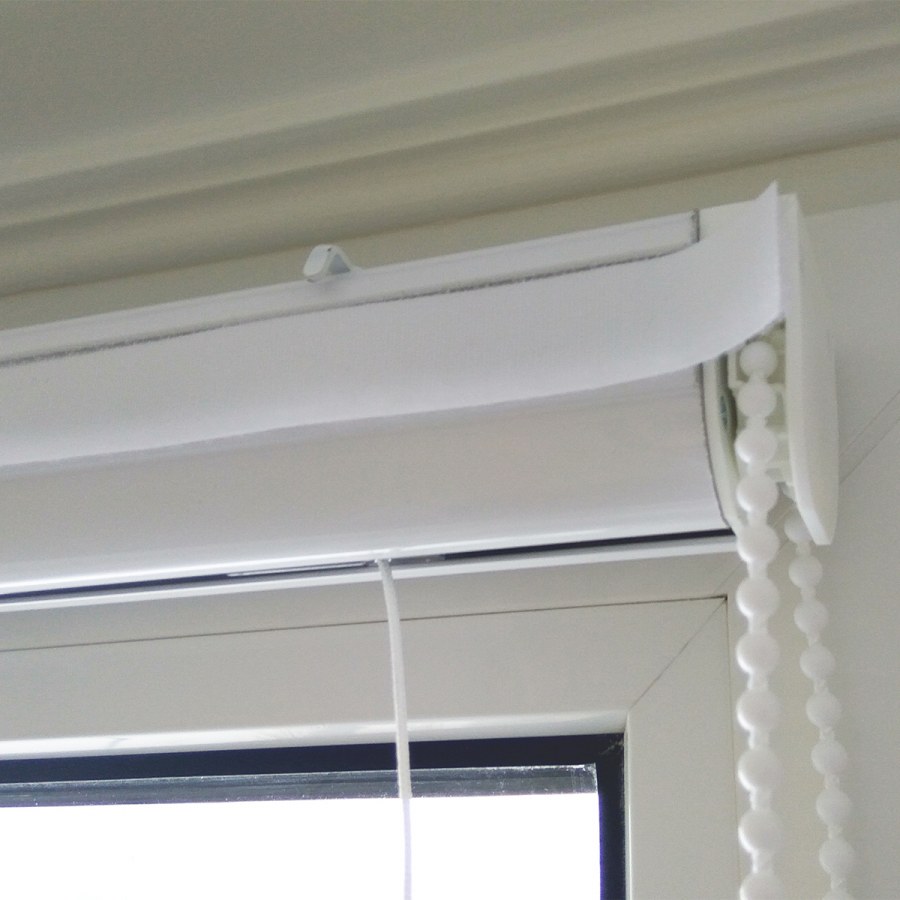 Римская штора полосатая