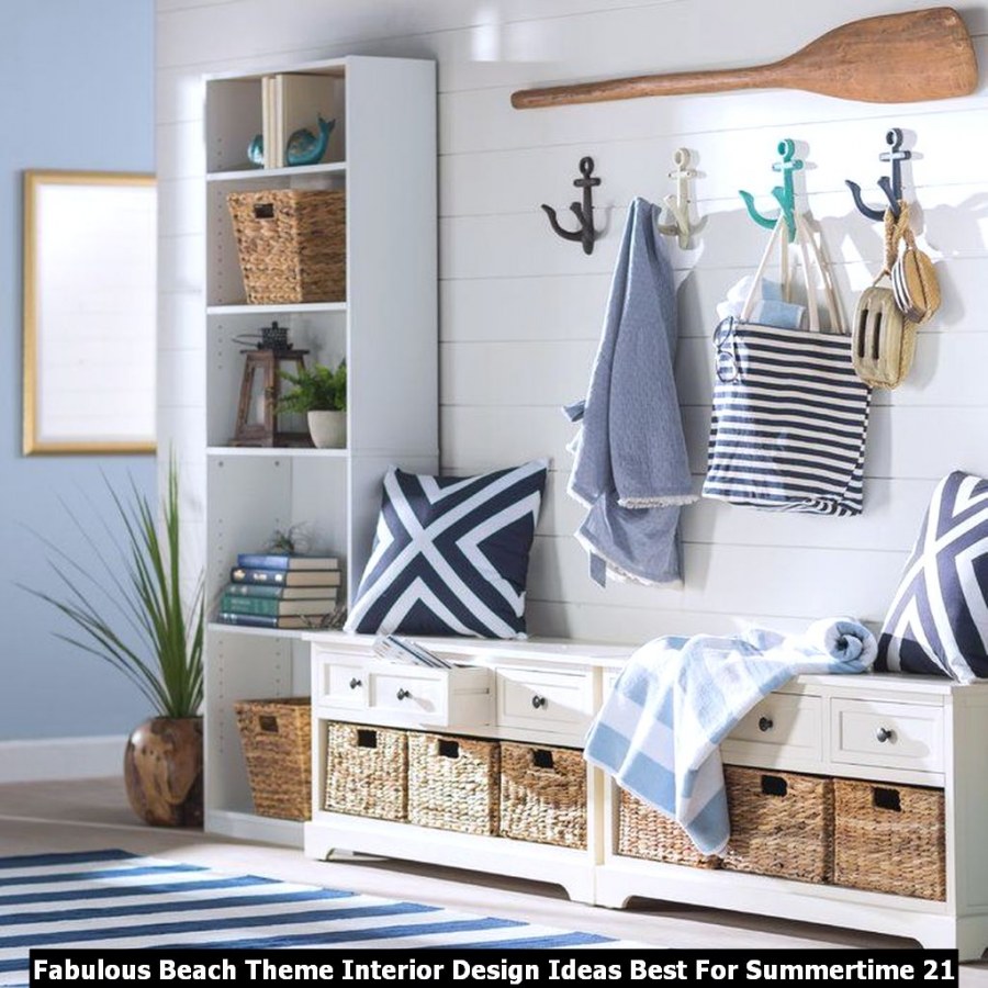 Прихожая в морском стиле