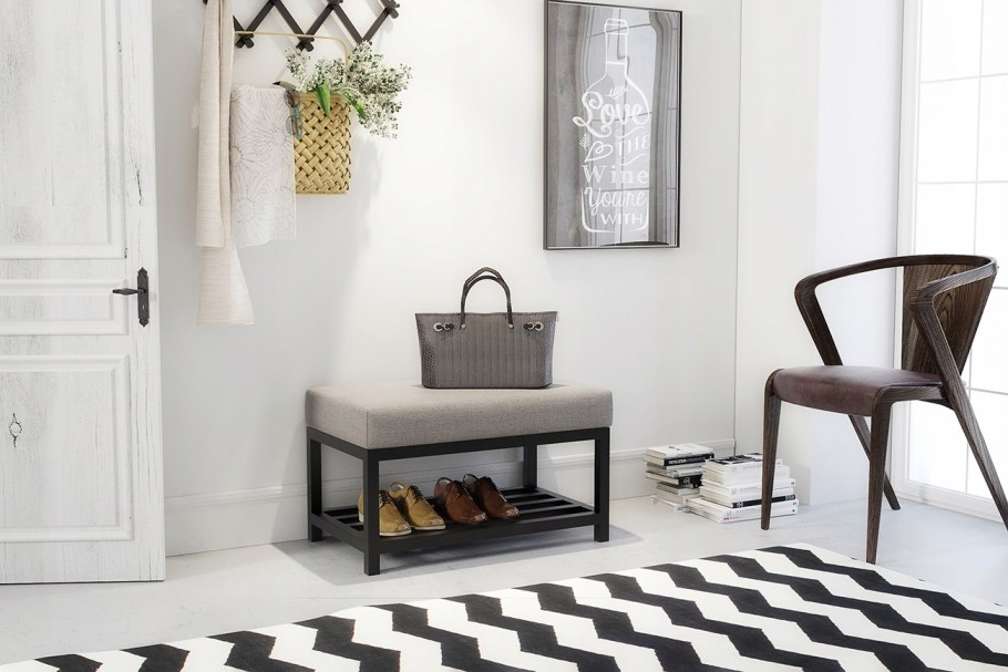 Кресло в прихожую