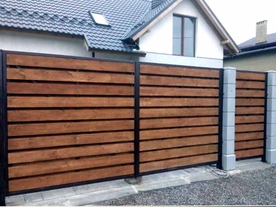 Откатные ворота обшитые деревом