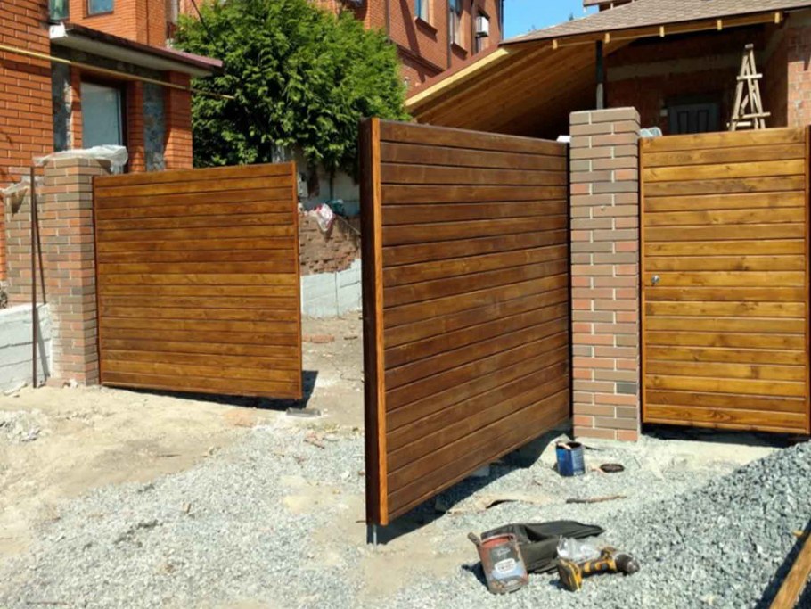 Деревянные ворота