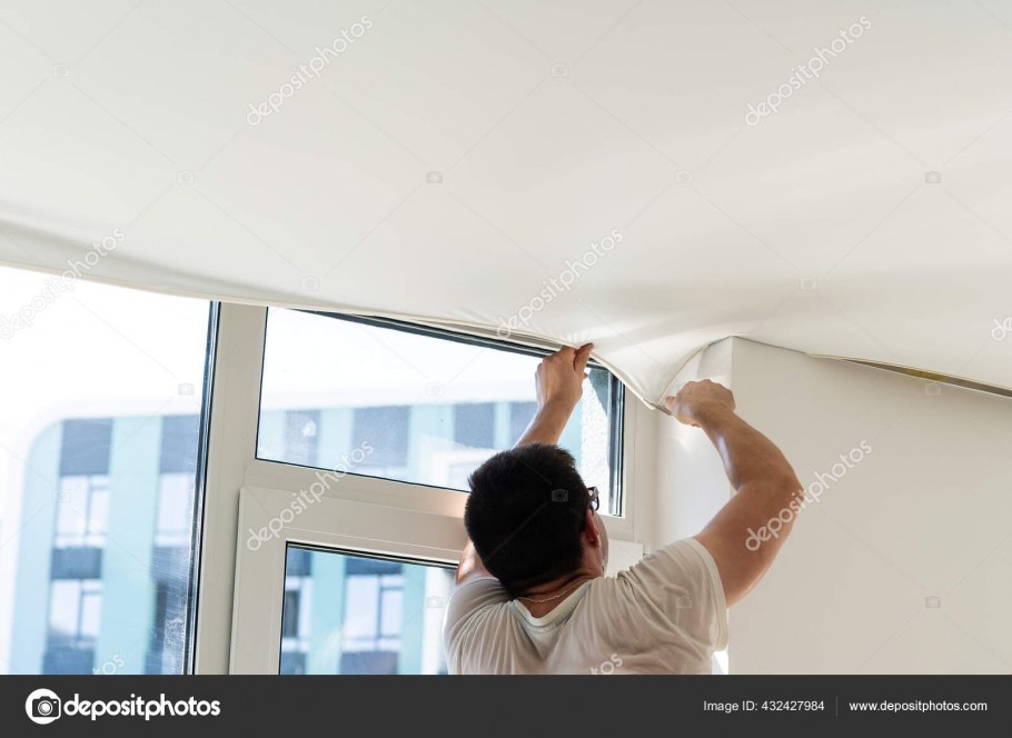 Монтаж натяжного потолка