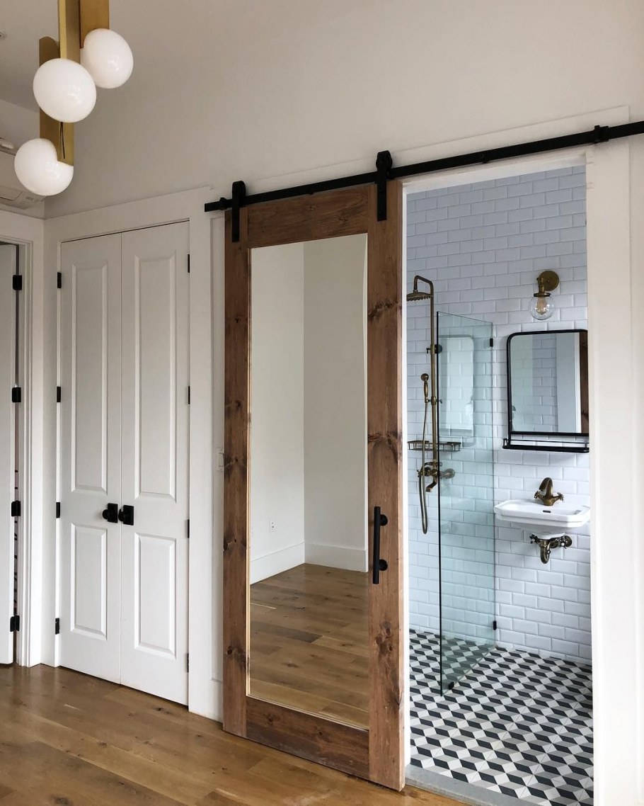 Раздвижная дверь в санузел