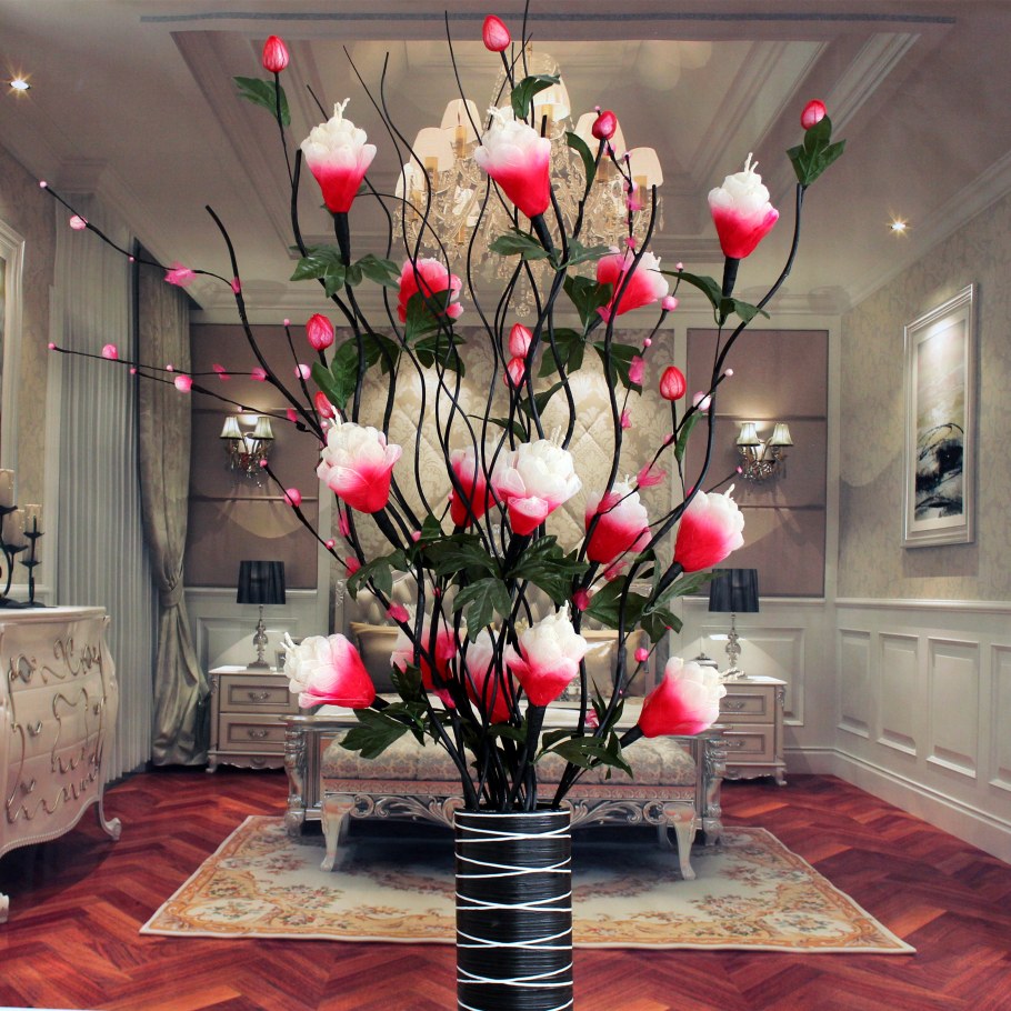 Декор интерьера искусственными цветами