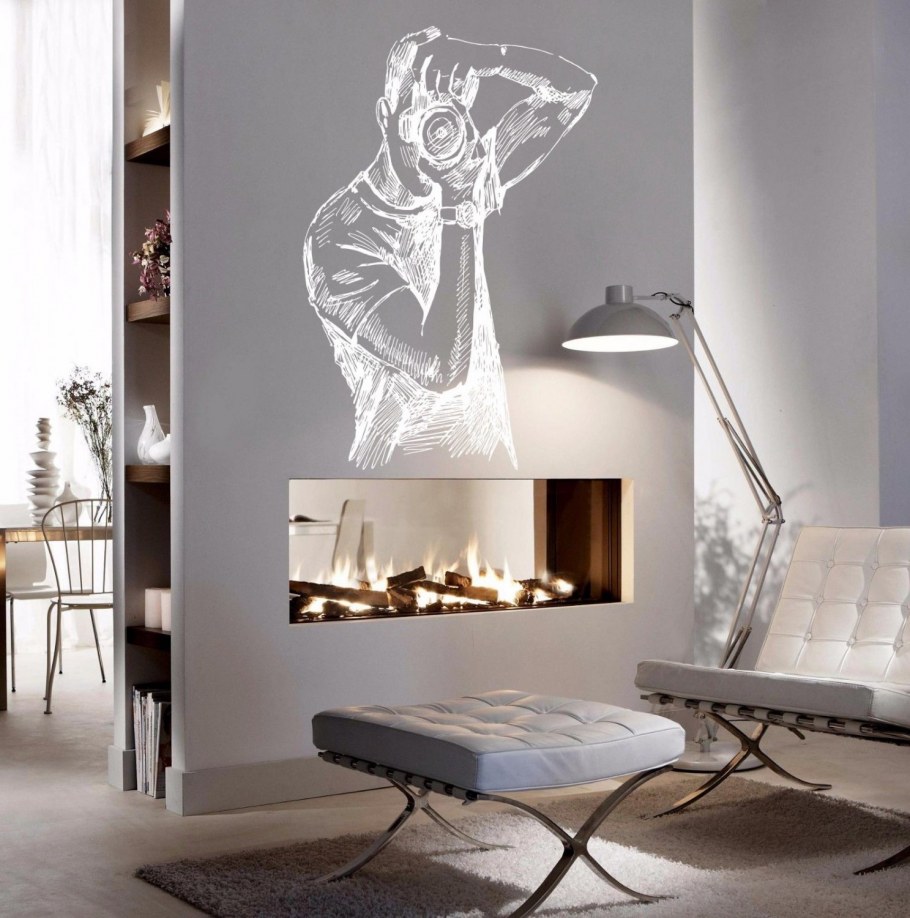 Современный кабинет с камином