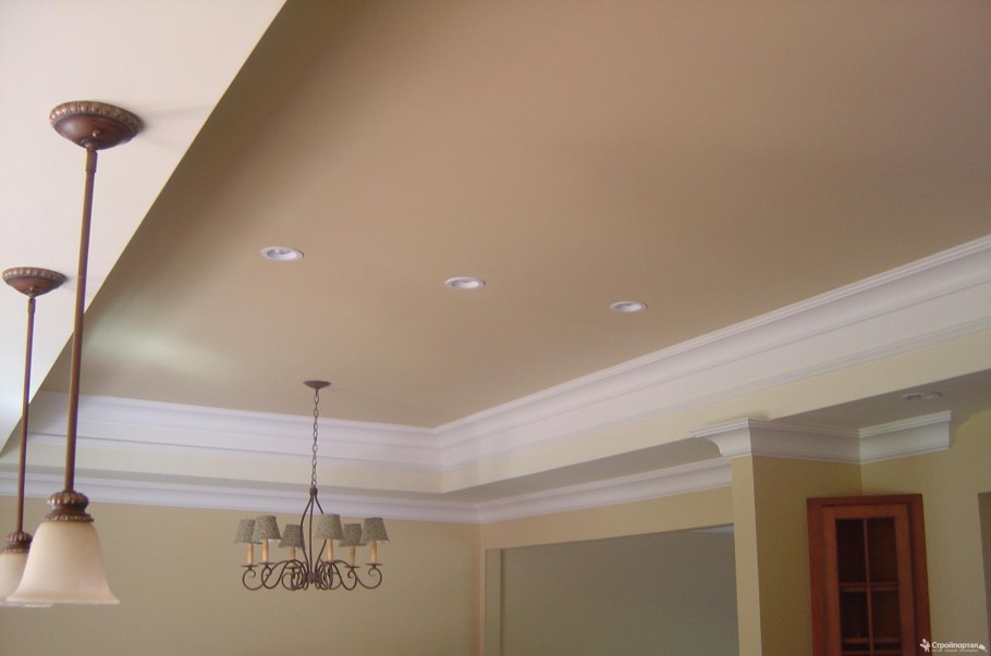 Натяжной потолоксатовый