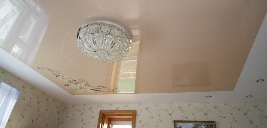 Подвесные потолки однотонные