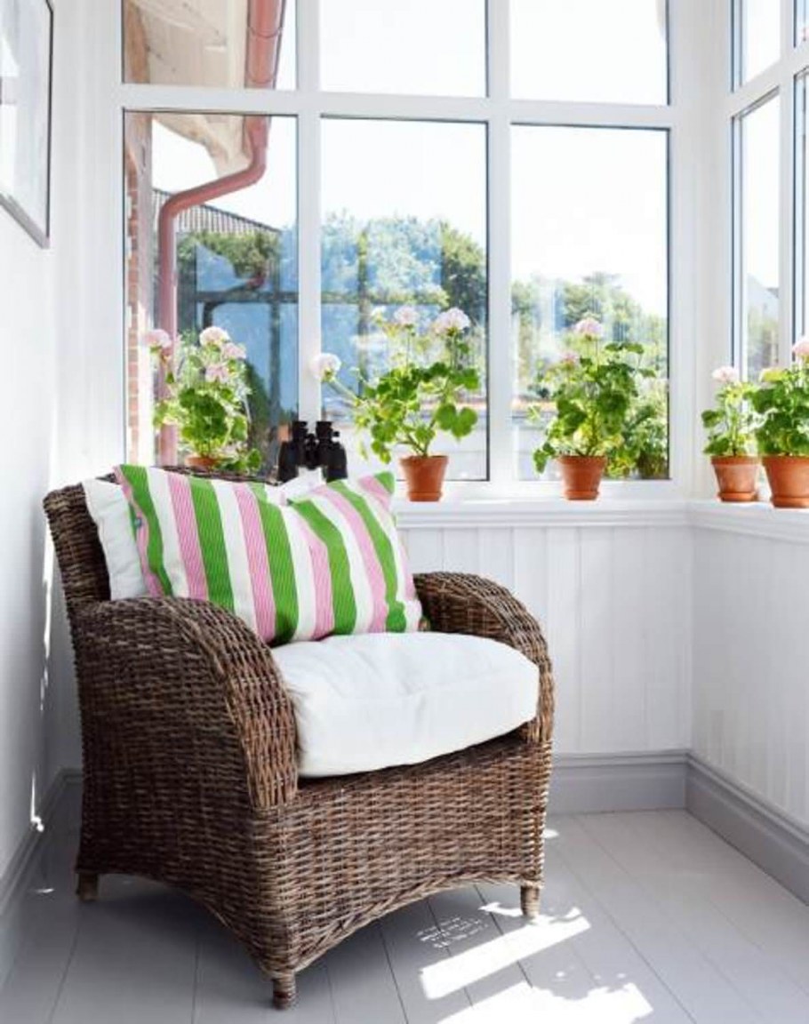 Икеа РУННЕН на балконе