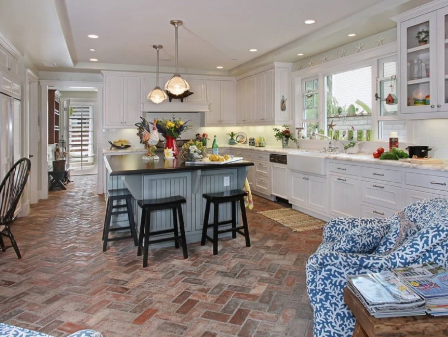 Пол в средиземноморском стиле