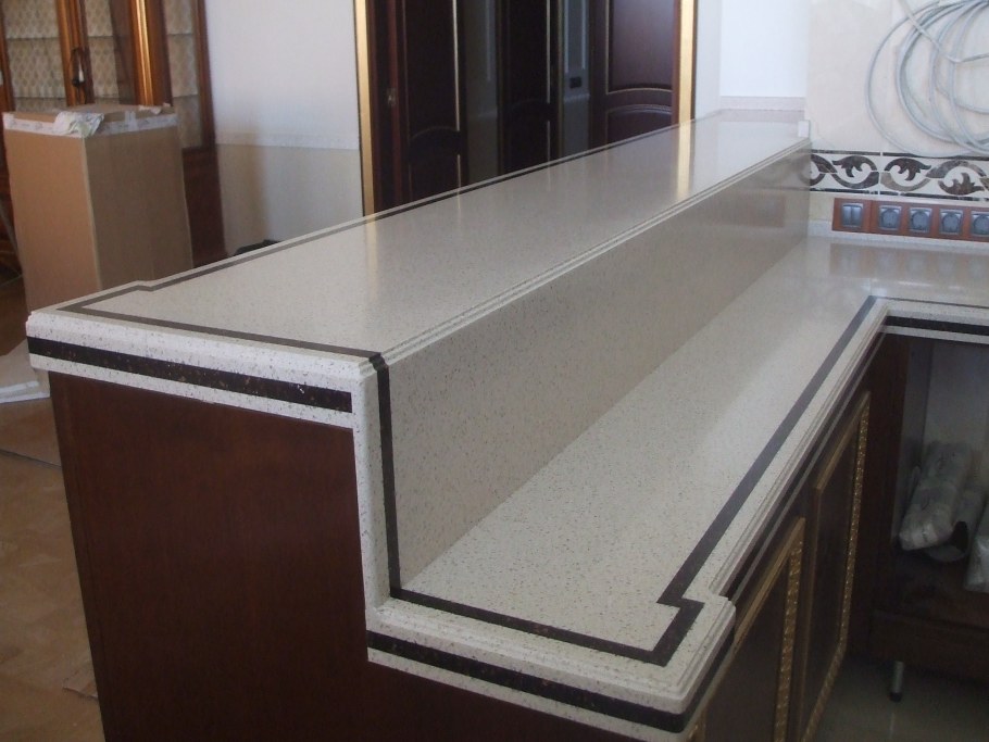 Капельник для столешницы из камня