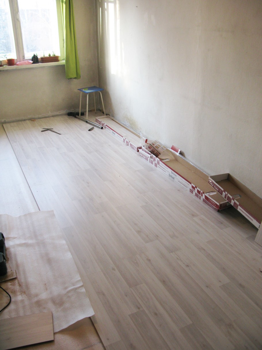 Укладка ламината на пол
