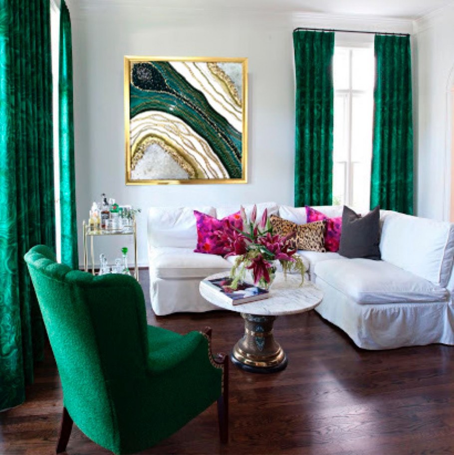 Изумрудный цвет в интерьере