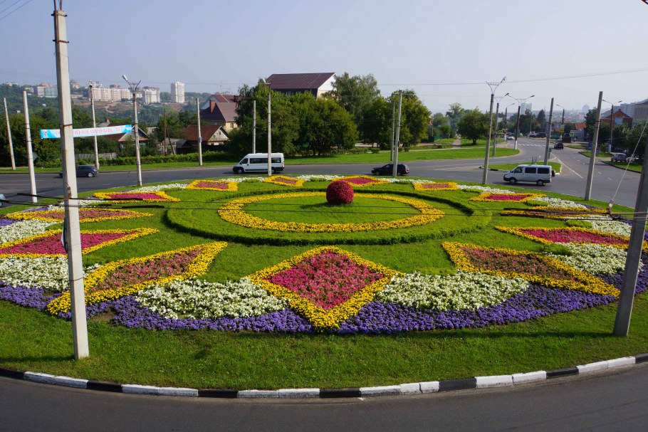 Орнаментные клумбы