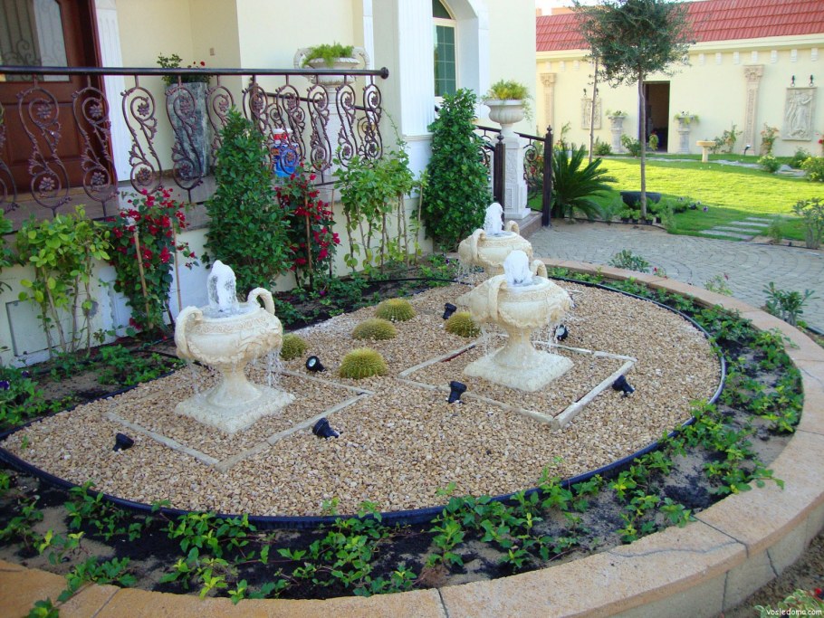 Удивительное оформление приусадебного участка