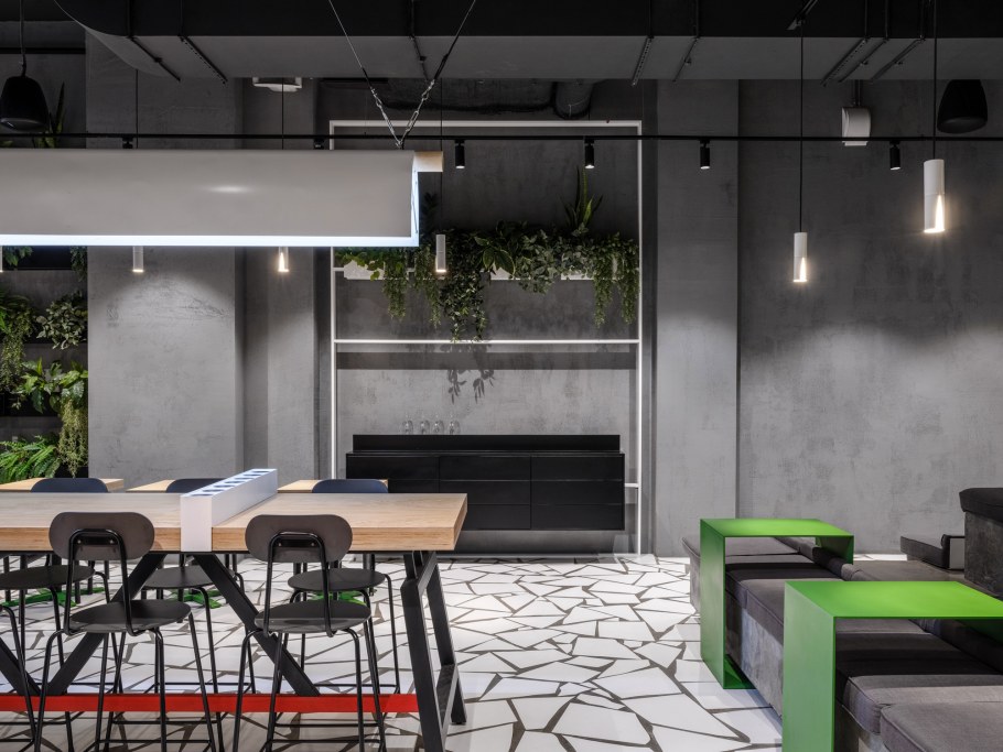 Pitas в Москве