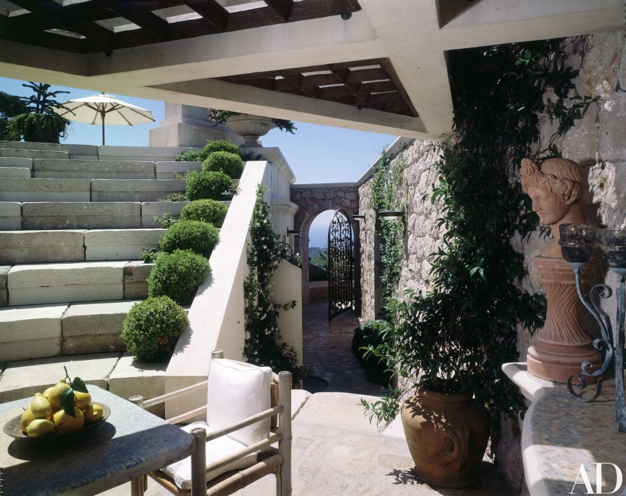 Вилла в средиземноморском стиле Модерн