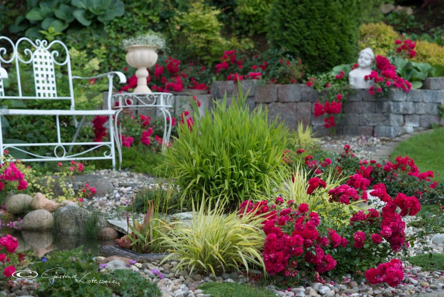 Вид с веранды на садовом участке