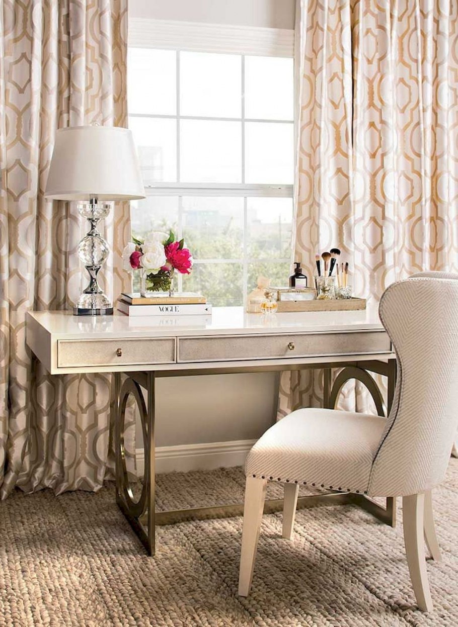 Сара Ричардсон туалетный столик