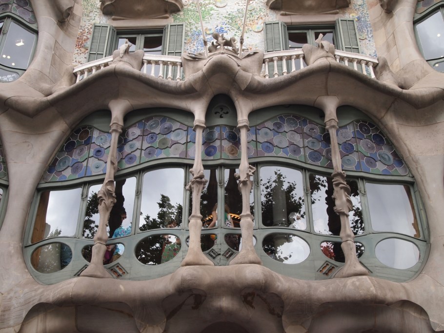 Каса-Батльо Антонио Гауди фасад