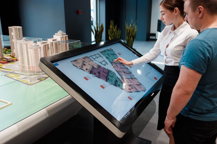 Интерактивный стол дизайнерский