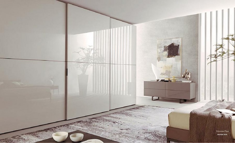 Спальня со встроенным шкафом купе