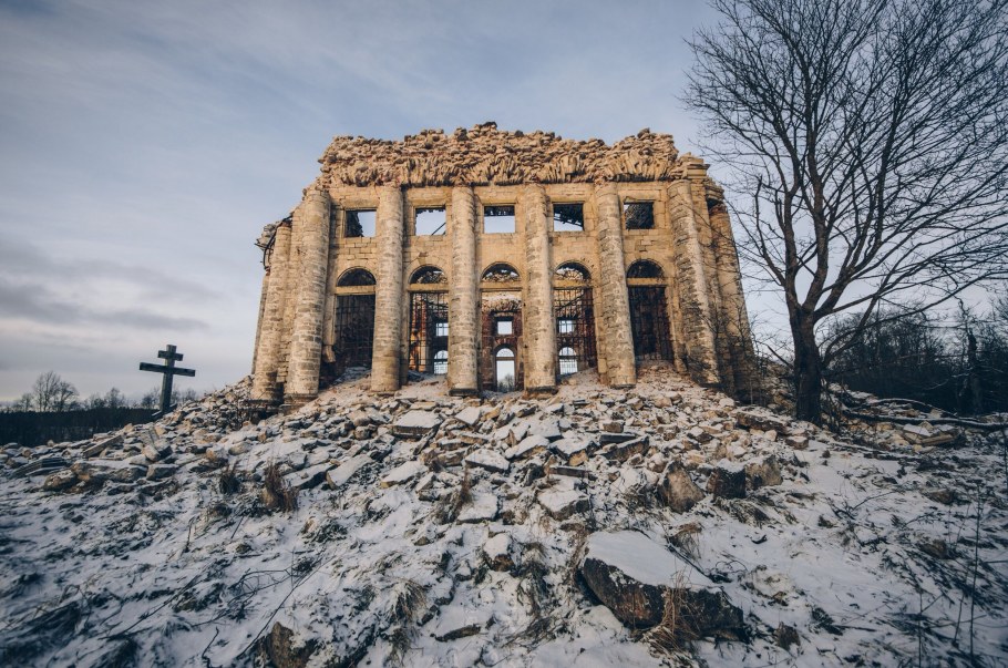 Руины Орадура