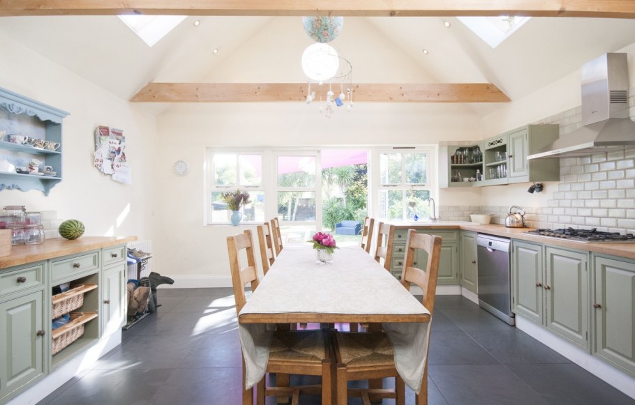 Кухня в стиле Ландхаус