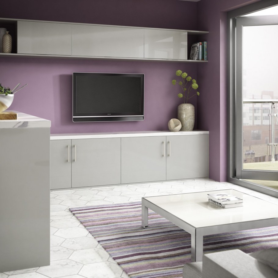 Смиренвые стен6ы на кухни