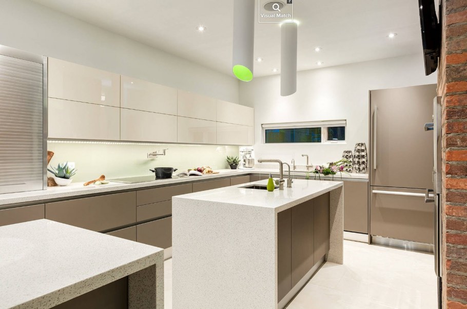 Кухня в светлых тонах