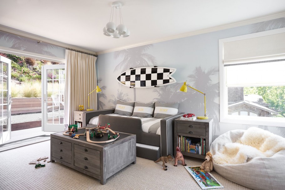 Серая мебель для мальчика