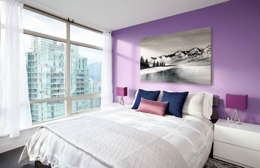 Сиреневый цвет стен в спальне