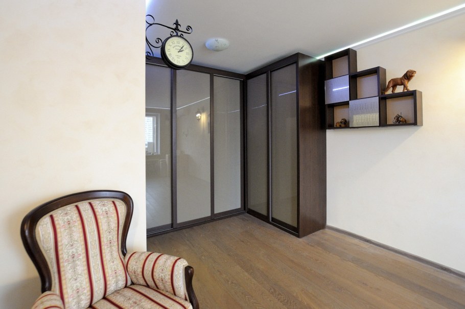 Шкаф купе в однокомнатной квартире