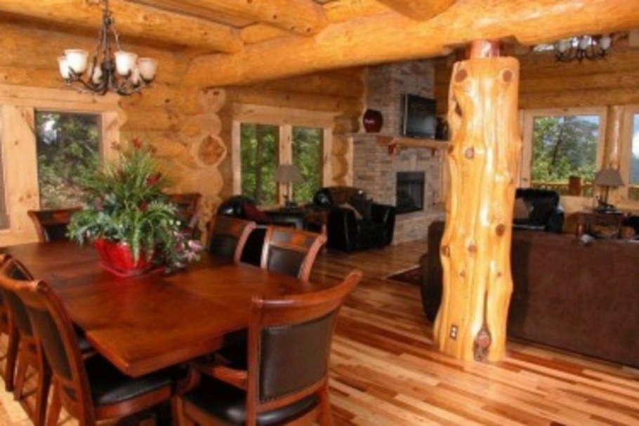 Интерьер рубленной бани