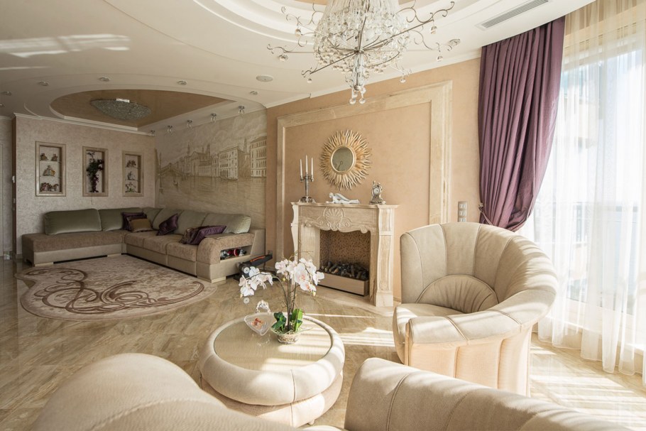 Камин в неоклассическом стиле