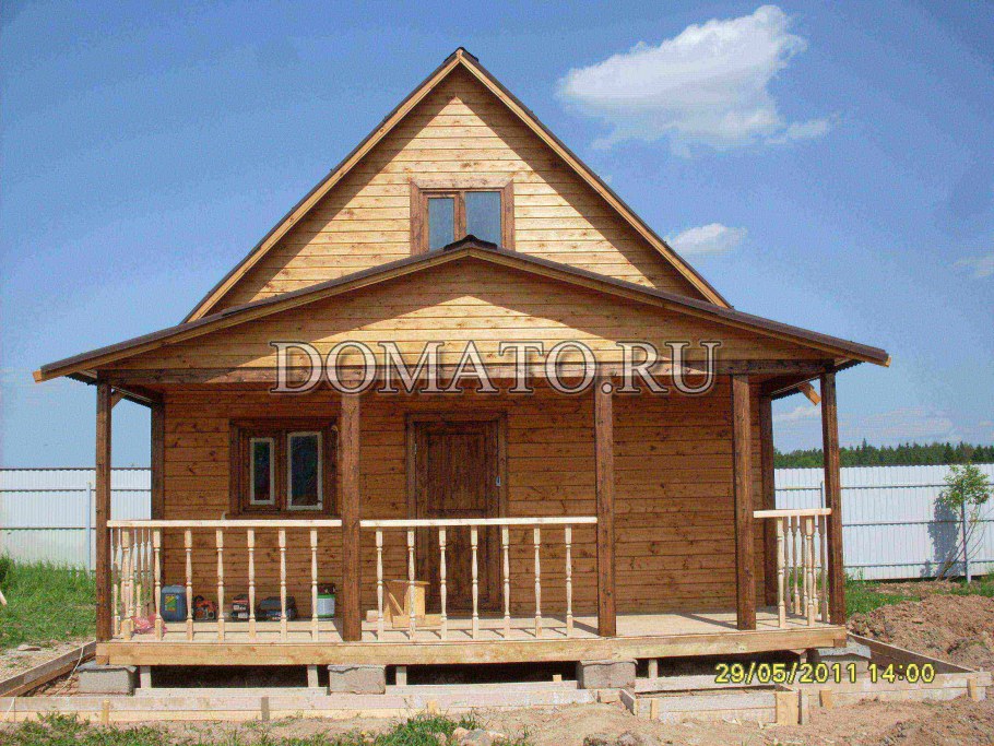 Двускатная крыша с верандой