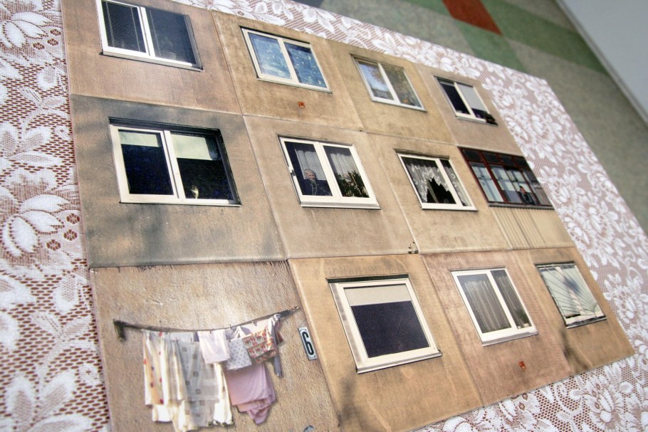 Плитка с принтом панельный дом