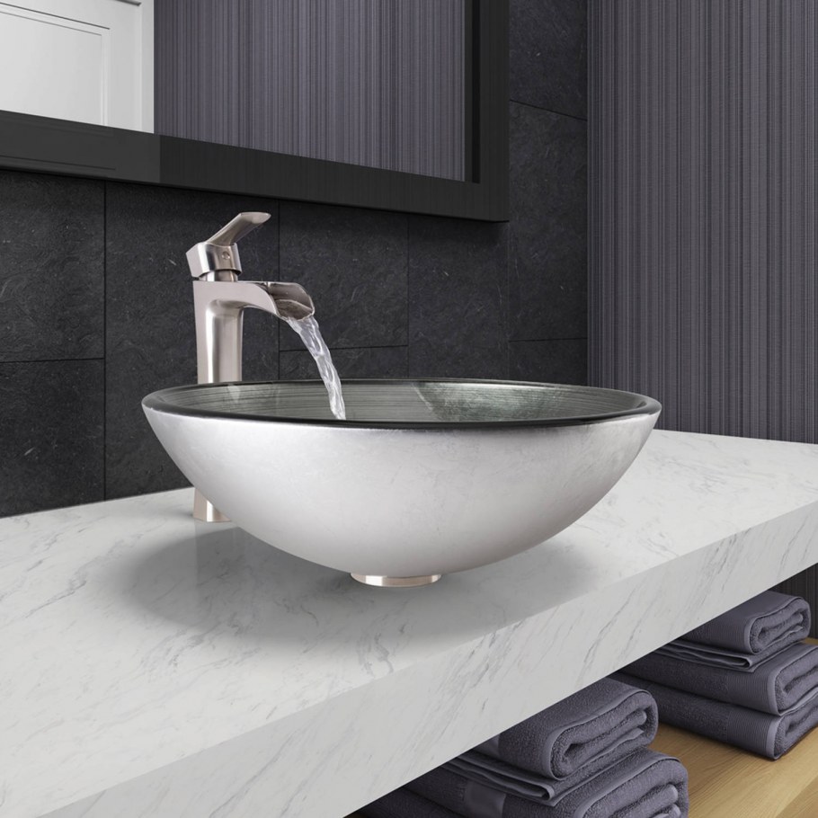 Бетонная столешница с раковиной