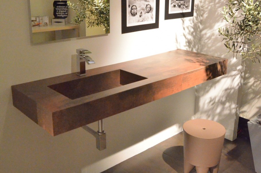 Freestanding washbasin by l'Antic Colonial