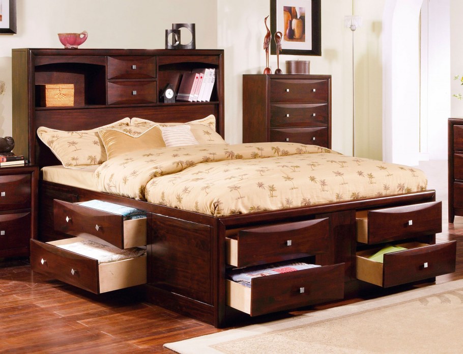 Кровать в спальню