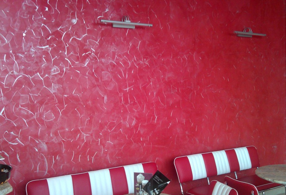 Стены штукатуркой вместо обоев