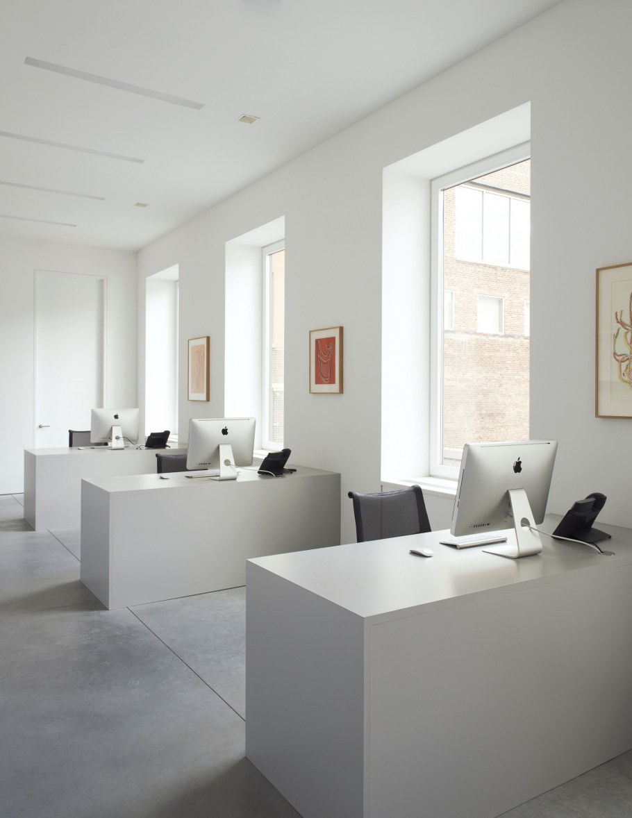 Офис в синих тонах