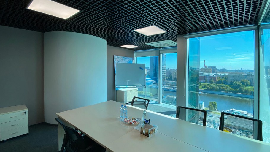 Офис Борк в башне Империя