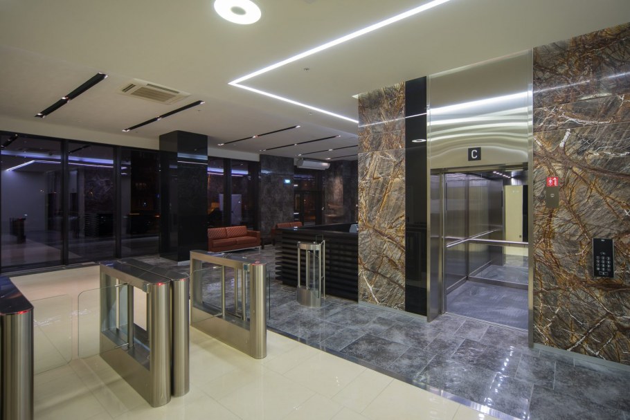 Kitchen башня Империя