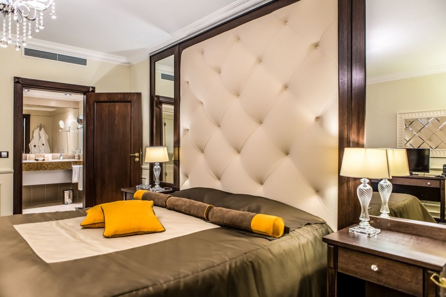 Шикарная гостиная в современном стиле