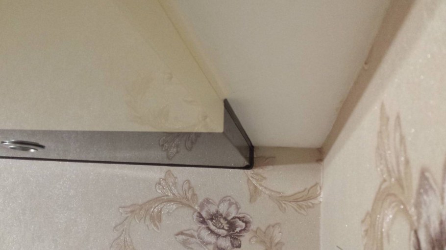 Ниша для гардины с перегибом