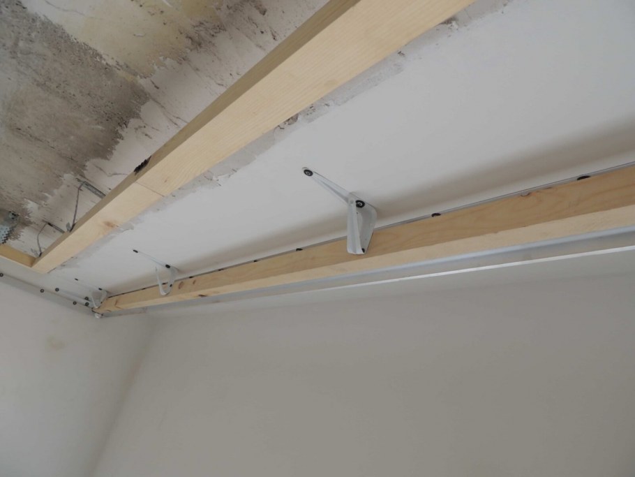 Закладная под натяжной потолок для карниза