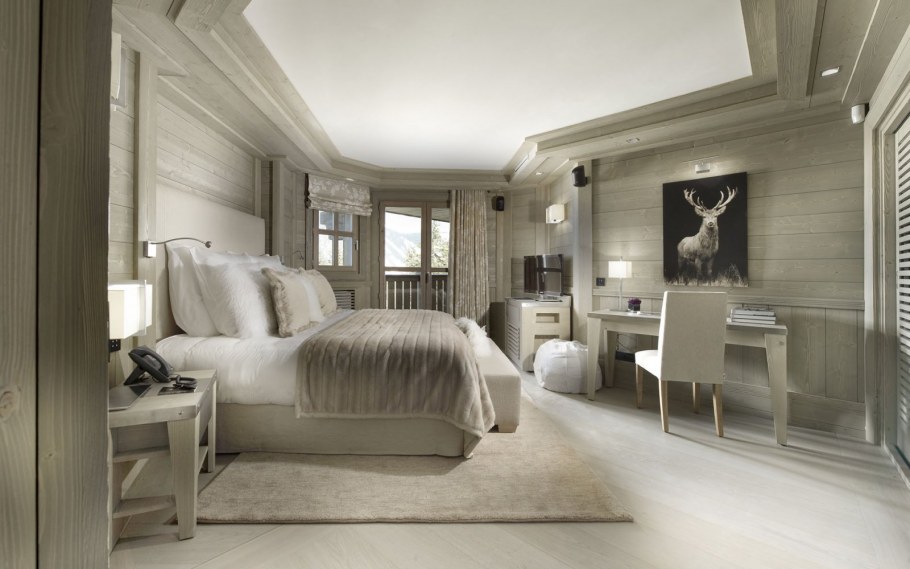 Спальня Шале светлых тонах
