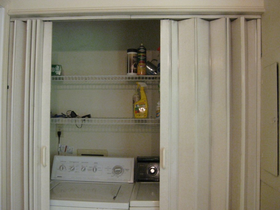 Выступ в стене