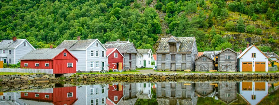 Дом у озера