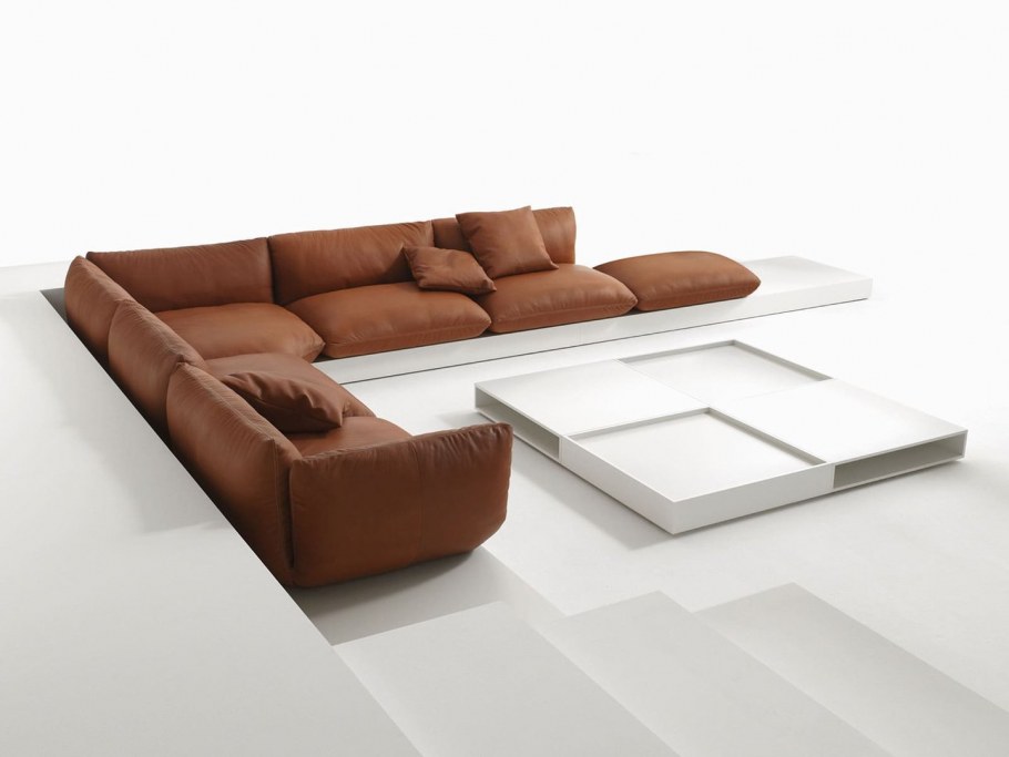 Подиум в мягкой мебели